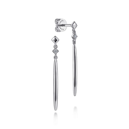14K White Gold Diamond Drop Earrings