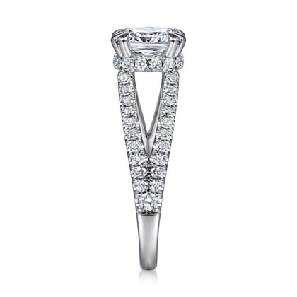 14K White Gold Diamond Engagement Ring