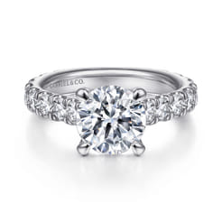 14K White Gold Diamond Engagement Ring