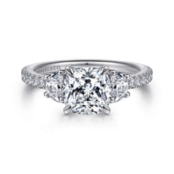 14K White Gold Diamond Engagement Ring