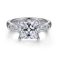 14K White Gold Diamond Engagement Ring