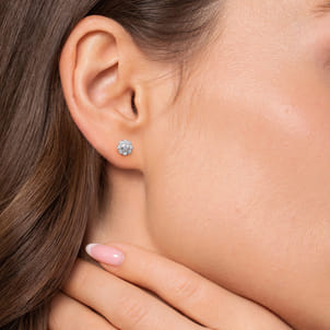 14K White Gold Diamond Floral Stud Earrings