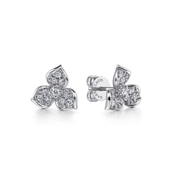 14K White Gold Diamond Flower Stud Earrings