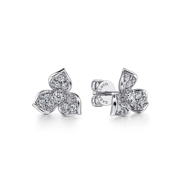 14K White Gold Diamond Flower Stud Earrings - 0.22 ct - Shot 1