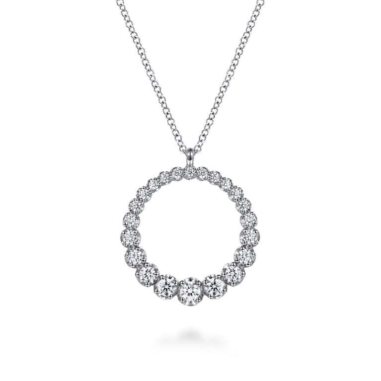 14K White Gold Diamond Graduating Circle Pendant Necklace - 0.6 ct - Shot 1