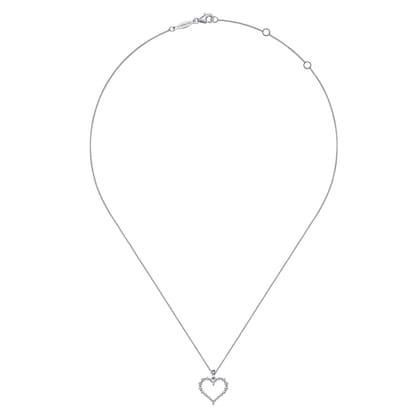 14K White Gold Diamond Heart Pendant Necklace