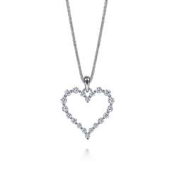 14K White Gold Diamond Heart Pendant Necklace