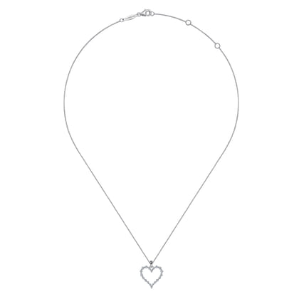 14K White Gold Diamond Heart Pendant Necklace