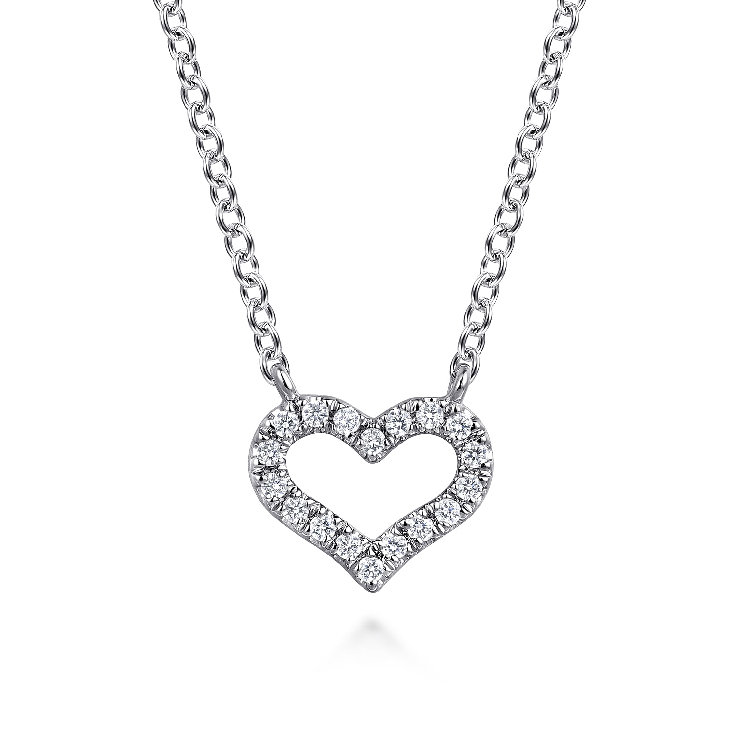 14K White Gold Diamond Heart Pendant Necklace