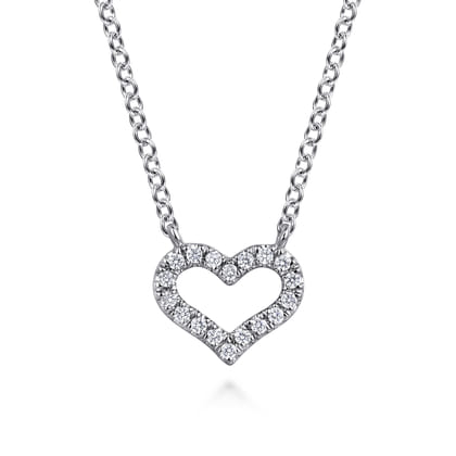 14K White Gold Diamond Heart Pendant Necklace