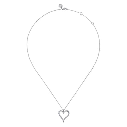 14K White Gold Diamond Heart Pendant Necklace