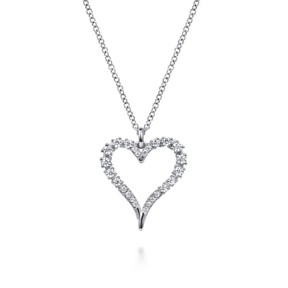 14K White Gold Diamond Heart Pendant Necklace