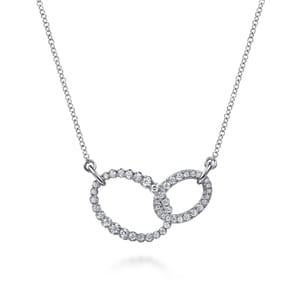 14K White Gold Diamond Interlocking Oval Link Diamond Necklace