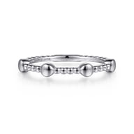 14K White Gold Diamond Ladies Ring
