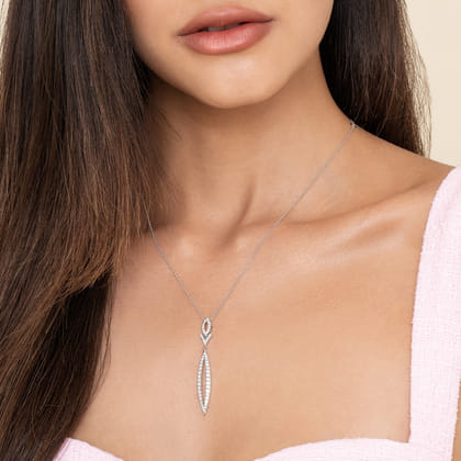 14K White Gold Diamond Lariat Necklace