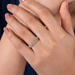 14K White Gold Diamond Leaf Ring