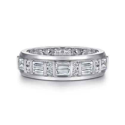 14K White Gold Diamond Men's Wedding Ring in High Polish Finish