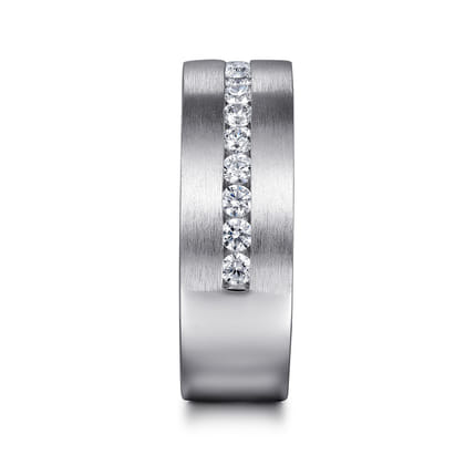 14K White Gold Diamond Men's Wedding Ring in Satin Finish