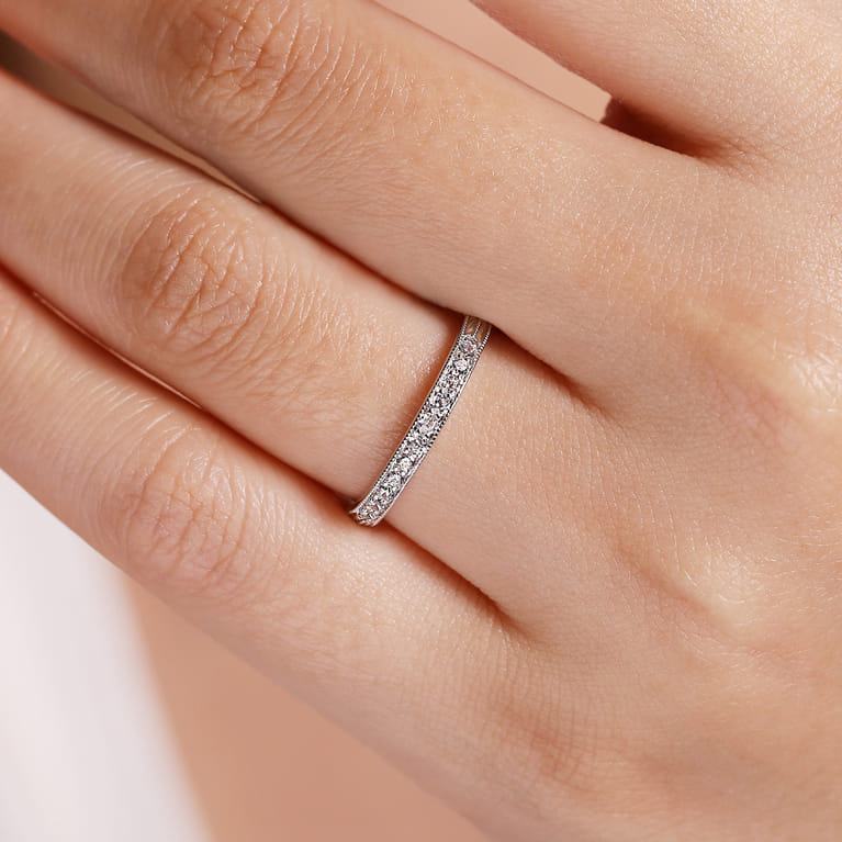 14K White Gold Diamond Pave Band RIng - 0.2 ct - Shot 5