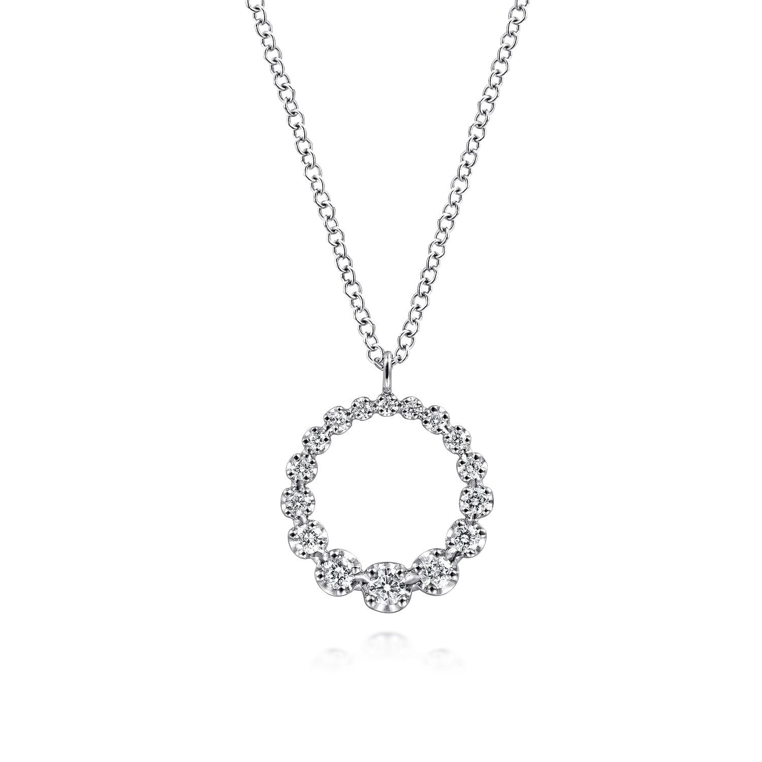 14K White Gold Diamond Pendant Necklace