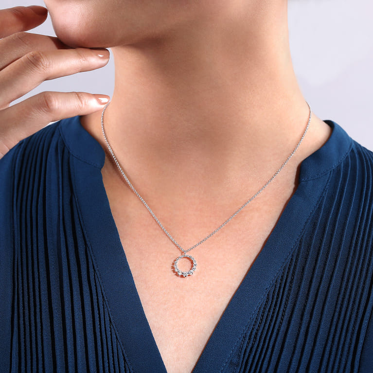 14K White Gold Diamond Pendant Necklace - 0.25 ct - Shot 3