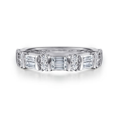 14K White Gold Diamond Ring