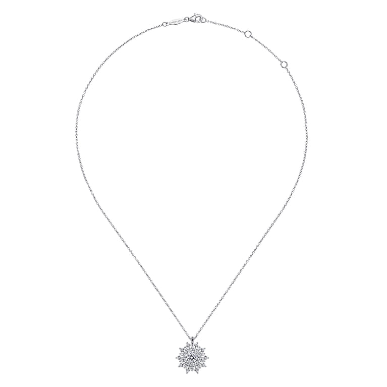 14K White Gold Diamond Snowflake Pendant Necklace - 0.51 ct - Shot 2