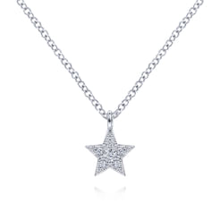 14K White Gold Diamond Star Pendant Necklace
