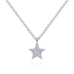 14K White Gold Diamond Star Pendant Necklace