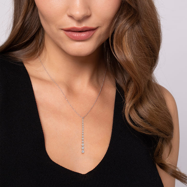 14K White Gold Diamond Station Bar Pendant Necklace - 0.4 ct - Shot 3