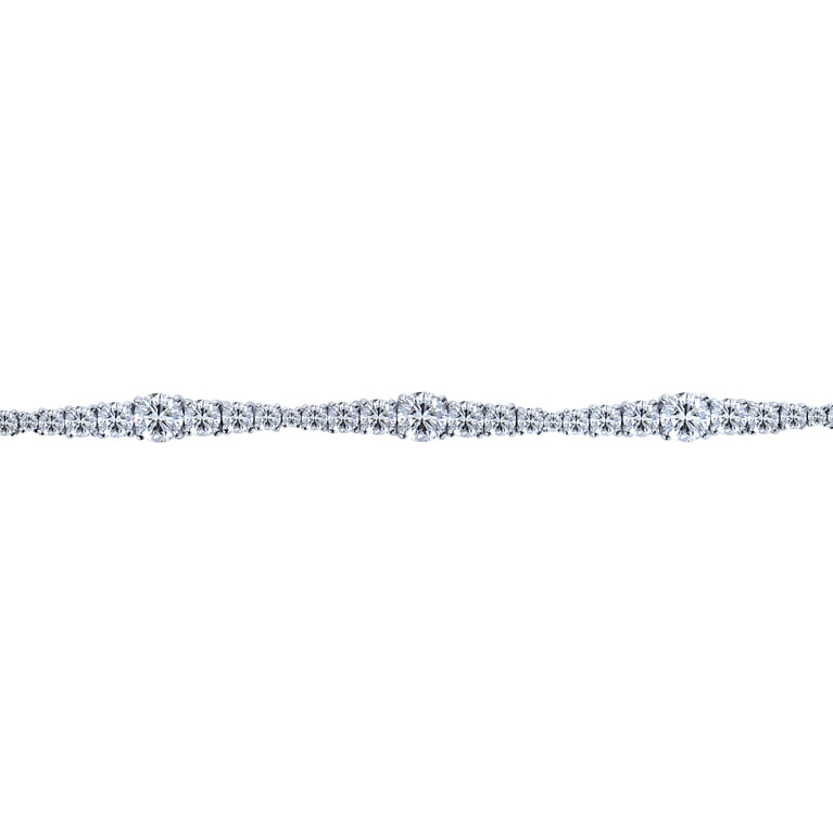 14K White Gold Diamond Tennis Bracelet - 7.7 ct - Shot 2