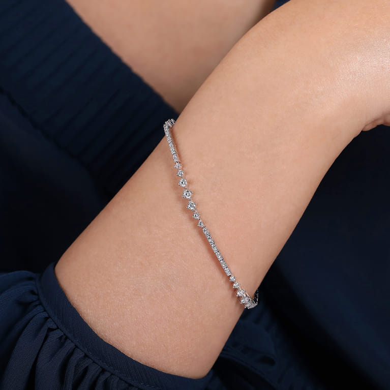 14K White Gold Diamond Tennis Bracelet - 2 ct - Shot 3