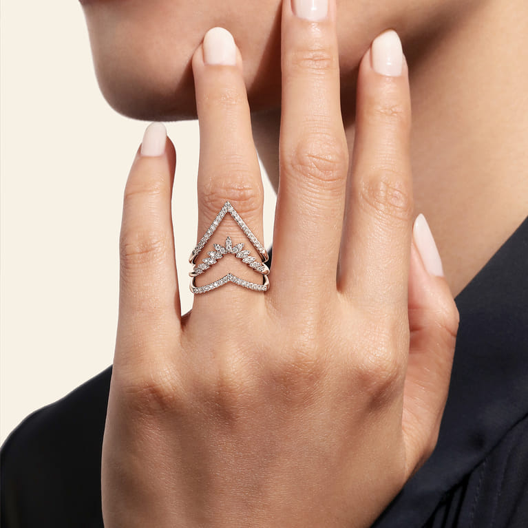 14K White Gold Diamond Triple Row Chevron Ladies Ring - 0.5 ct - Shot 5