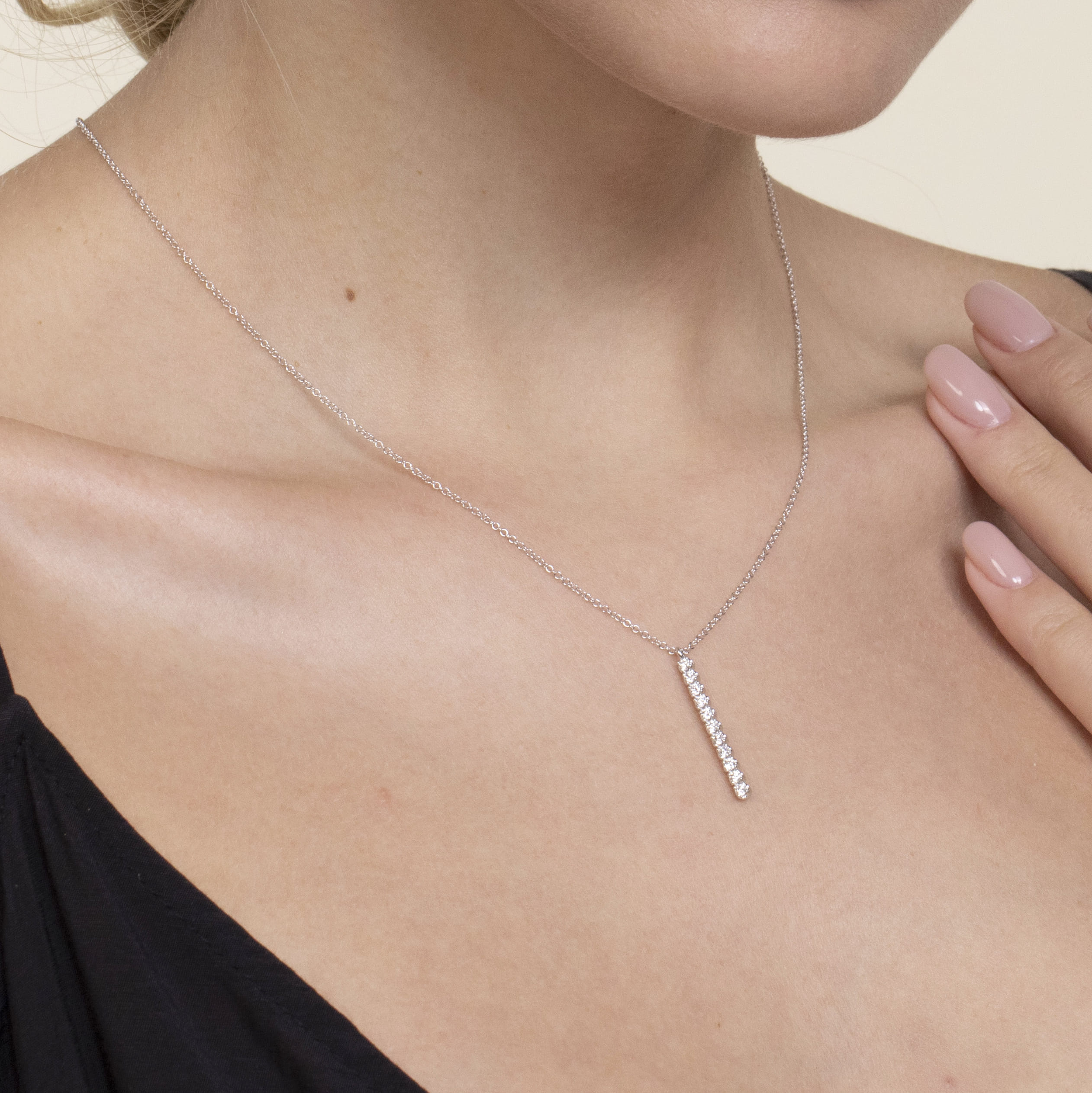 14K White Gold Diamond Vertical Bar Y Pendant Necklace - 0.25 ct - Shot 4