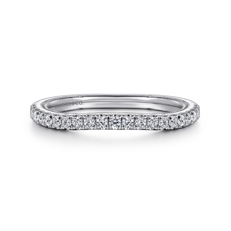 14K White Gold Diamond Wedding Band - 0.25 ct - Shot 1