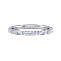 14K White Gold Diamond Wedding Band