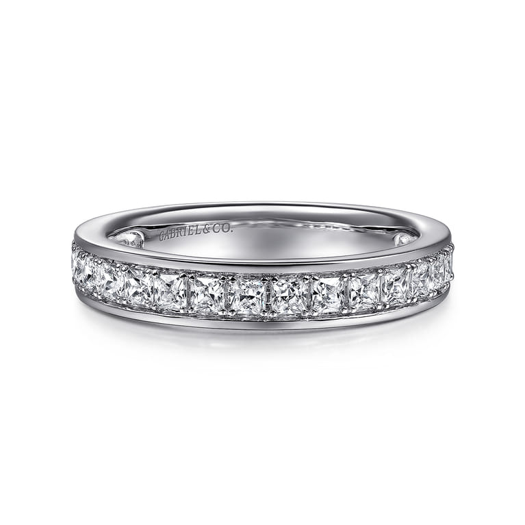 14K White Gold Diamond Wedding Band - 0.57 ct - Shot 1