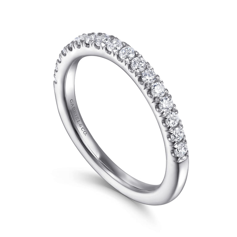 14K White Gold Diamond Wedding Band - 0.3 ct - Shot 3