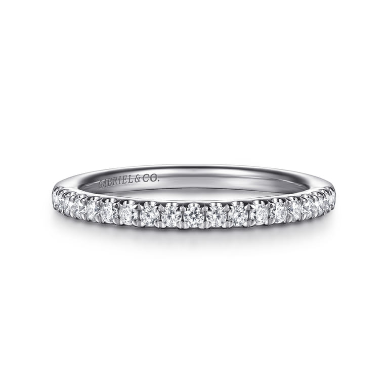 14K White Gold Diamond Wedding Band - 0.25 ct - Shot 1