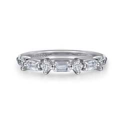 14K White Gold Diamond Wedding Band