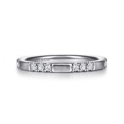 14K White Gold Diamond Wedding Band