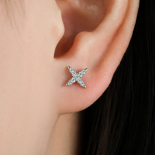 14K White Gold Diamond X Shaped Stud Earrings - 0.12 ct - Shot 4