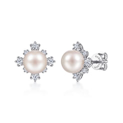 14K White Gold Diamond and Pearl Stud Earrings