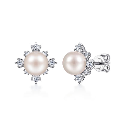 14K White Gold Diamond and Pearl Stud Earrings