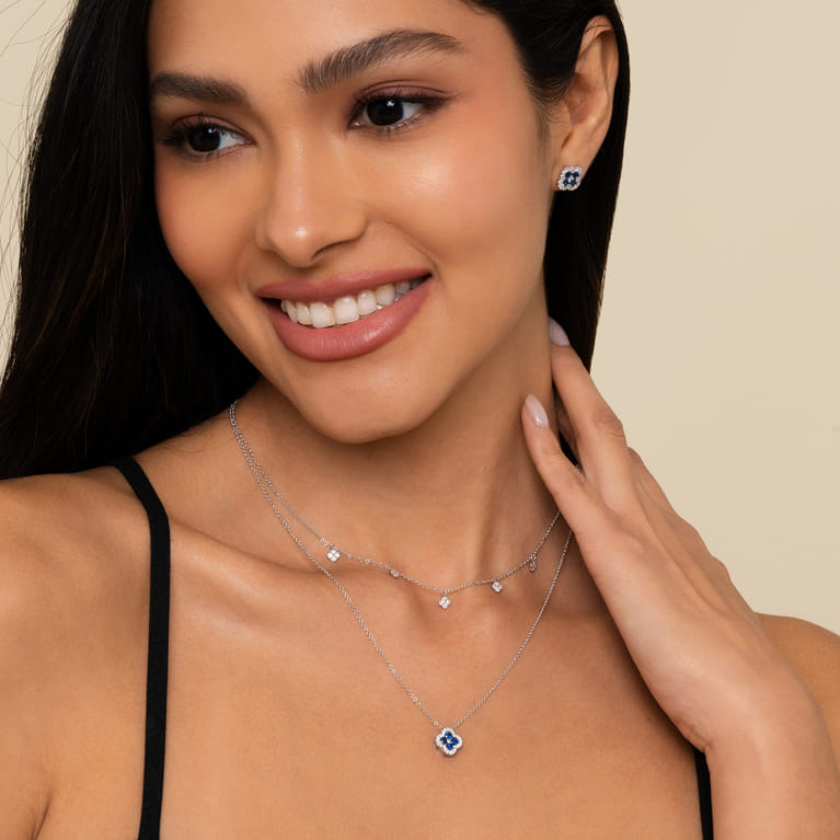 14K White Gold Diamond and Sapphire Stud Earrings - 0.25 ct - Shot 3