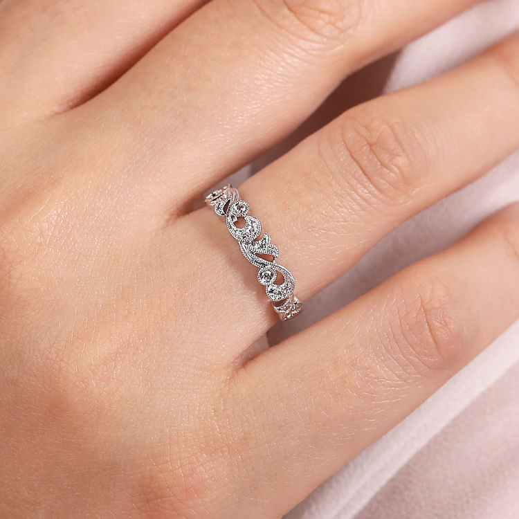 14K White Gold Floral Diamond Stackable Ring