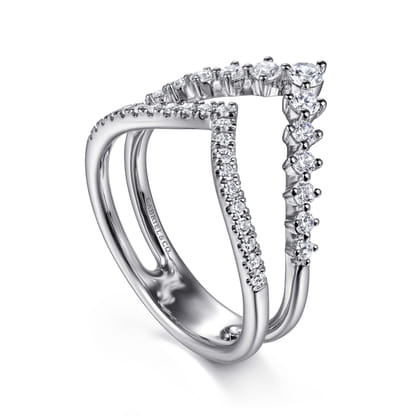 14K White Gold Graduating Diamond Chevron Ring