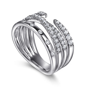 14K White Gold Graduating Diamond Spike Easy Stackable Ring