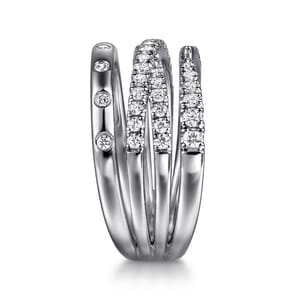 14K White Gold Graduating Diamond Spike Easy Stackable Ring