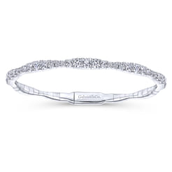 14K White Gold Graduating Diamond Station Bangle